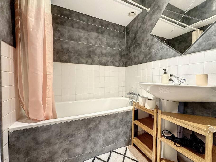 La Suite Duhamel - Au Pied De La Gare - Au Calme Rennes Extérieur photo